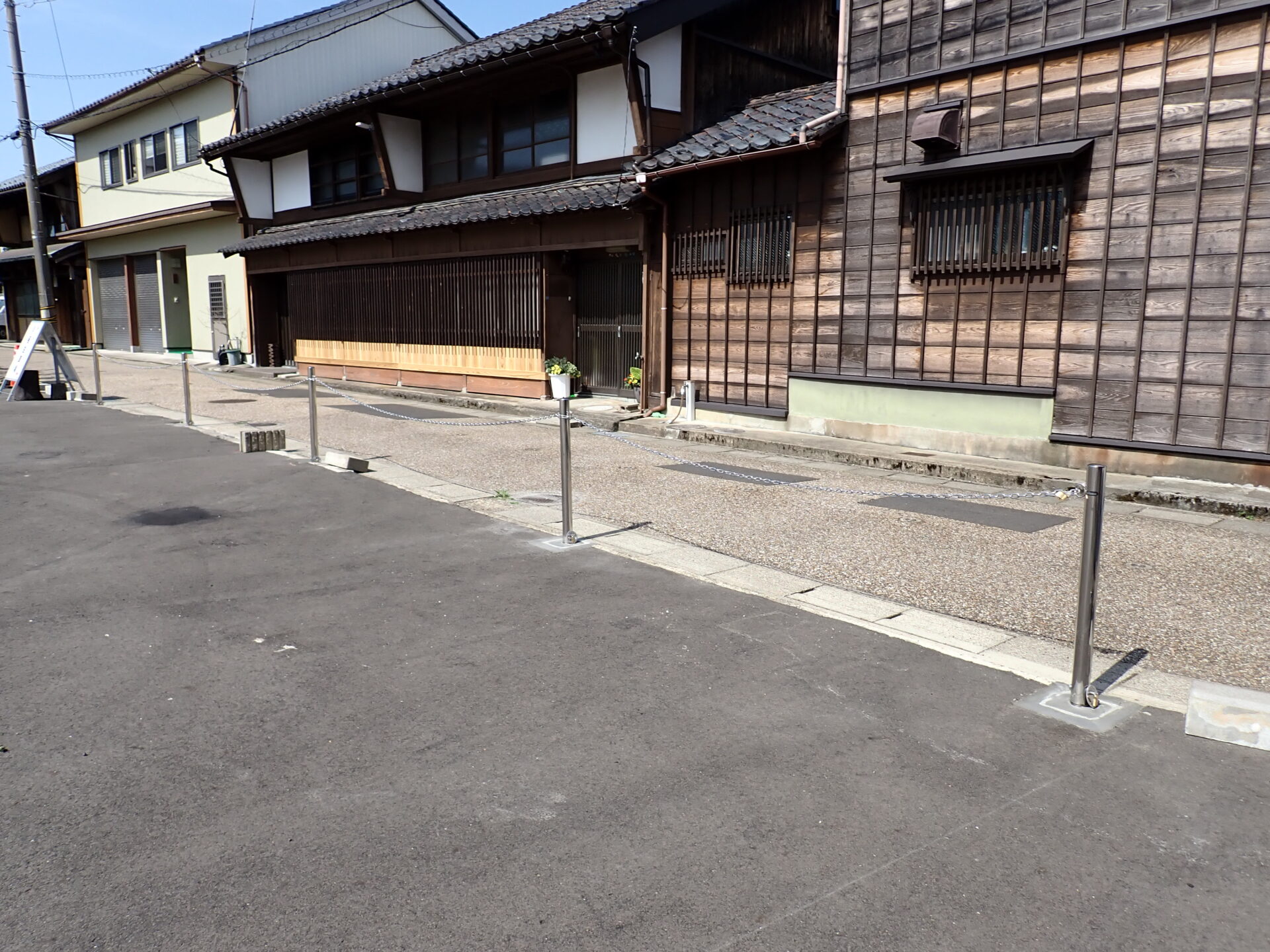 E邸の玄関周りバリカー設置工事